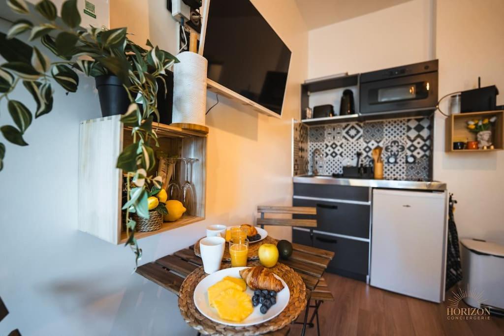 Studio Cosi Plein Coeur Du Panier Марсель Экстерьер фото